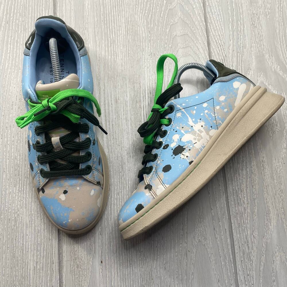 Marc Jacobs Blue Paint-Splatter Sneakers with Green & Black Laces